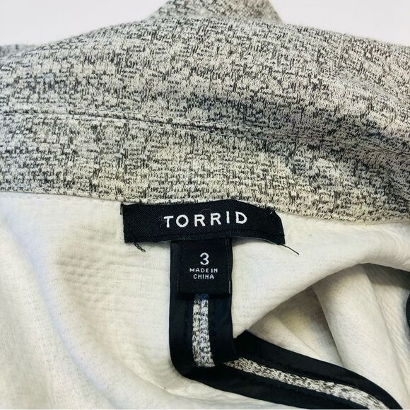 Torrid Studio Textured Boyfriend Knit Trench Blazer Coat Plus Size 3 Gray Pocket - Picture 6 of 8